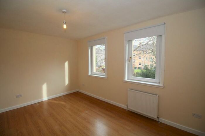 2 Bedroom Flat To Rent In Whitson Grove, Edinburgh, EH11