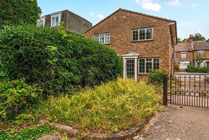1 Bedroom House For Sale In Langley Gardens, Bromley, BR2