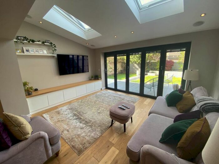 4 Bedroom Property To Rent In Gelli Rhedyn, Fforestfach, Swansea, SA5