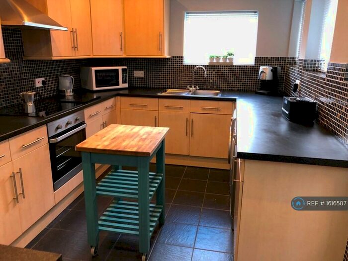 4 Bedroom Terraced House To Rent In Albany Road, Coventry, CV5