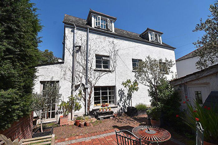 5 Bedroom Town House For Sale In Lower Shapter Street, Topsham, Exeter, EX3