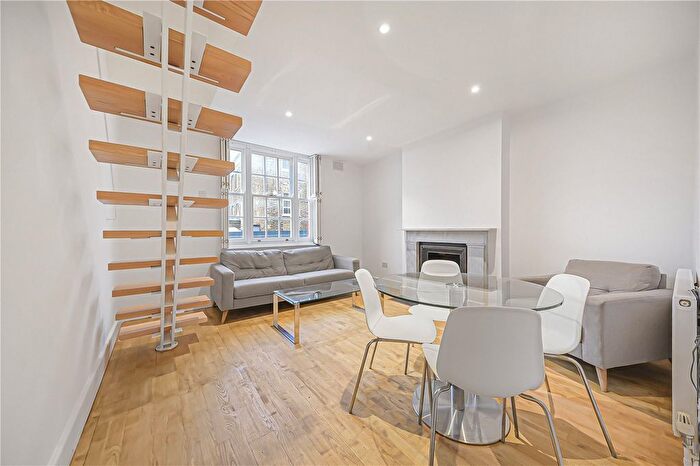 2 Bedroom Maisonette To Rent In Newell House, London, E14