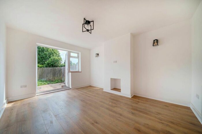 3 Bedroom Semi-Detached House To Rent In Eastbury Road, Bushey, Watford, WD19