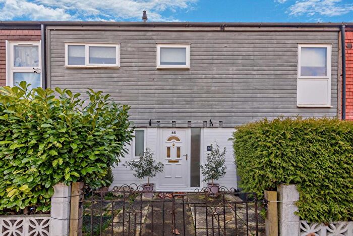 3 Bedroom Terraced House For Sale In Pilgrims Way, Andover, SP10