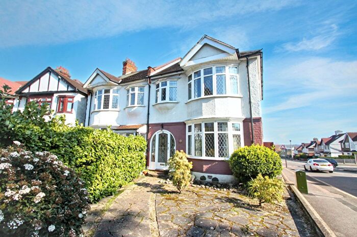 3 Bedroom Semi Detached House For Sale In Madeira Grove, Woodford Green, IG8