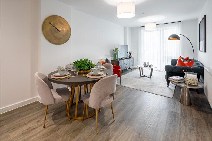 2 Bedroom Apartment For Sale In Unit Seven Hills Court, Sheffield, S6