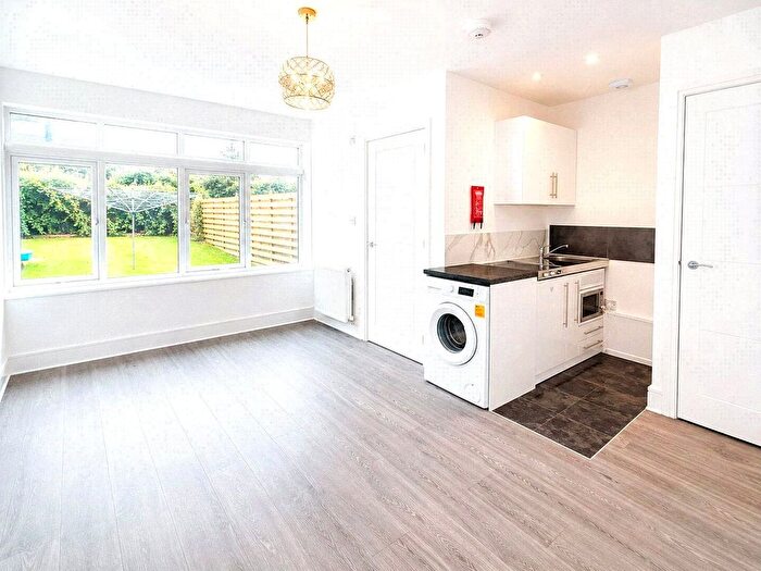 Studio To Rent In Elizabeth Way, Harlow, Essex, CM19