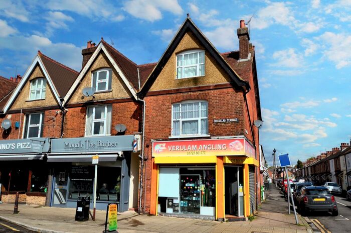 1 Bedroom Flat To Rent In Hatfield Road, St Albans, AL1