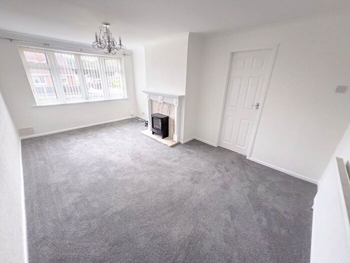 2 Bedroom Bungalow To Rent In Barton Close, Forest Town, NG19