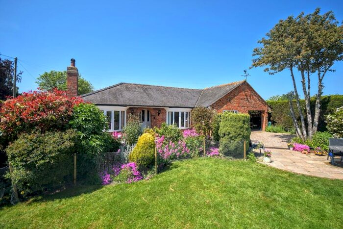 2 Bedroom Detached Bungalow For Sale In Wragholme Road, Grainthorpe, LN11