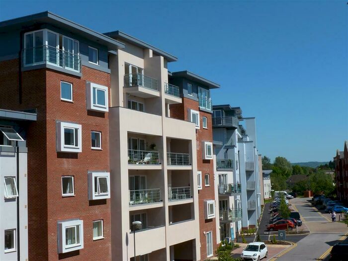 2 Bedroom Apartment To Rent In Coxhill Way, Aylesbury, HP21