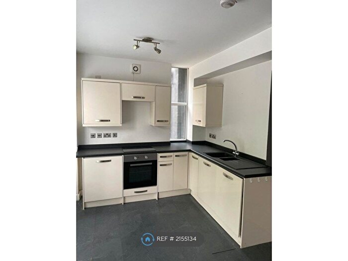 1 Bedroom Flat To Rent In Ravenscliffe Road, Stoke-On-Trent, ST7