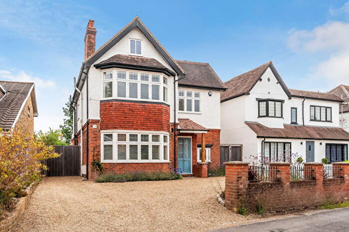 4 Bedroom Detached House For Sale In Agates Lane, Ashtead, KT21