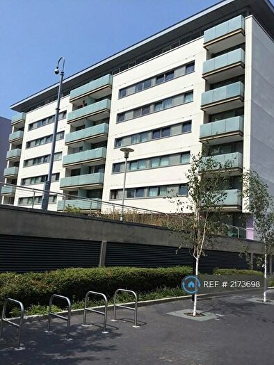 2 Bedroom Flat To Rent In Navigation Court, London, E16