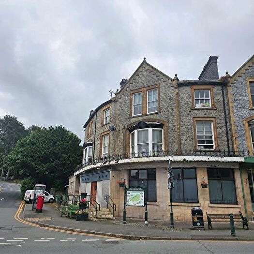 1 Bedroom Flat To Rent In Fernbrook Road, Penmaenmawr, LL34