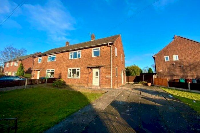 3 Bedroom Semi-Detached House To Rent In Mossdale Road, Manchester M23