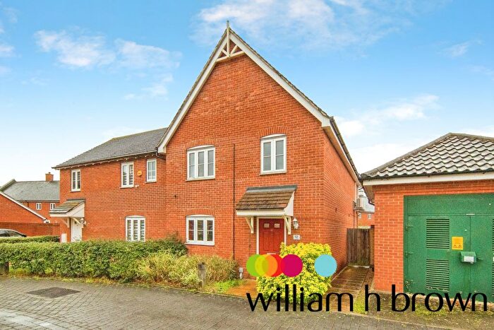 4 Bedroom Detached House To Rent In Trowel Place, Colchester, CO2