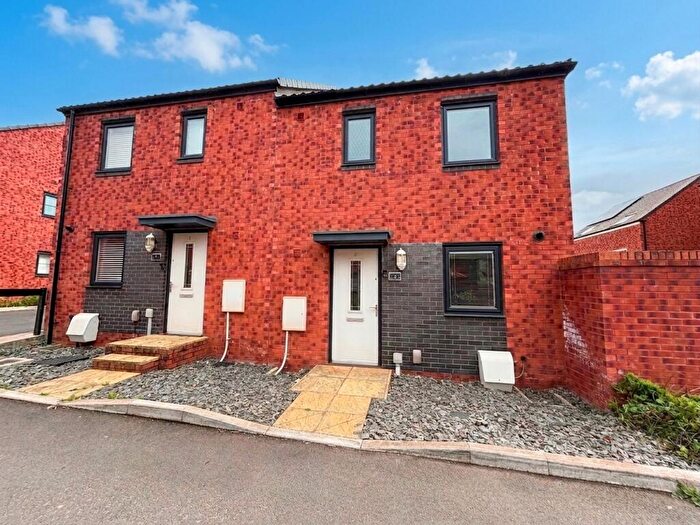 3 Bedroom Semi-Detached House For Sale In Cater Drive, Yate, BS37