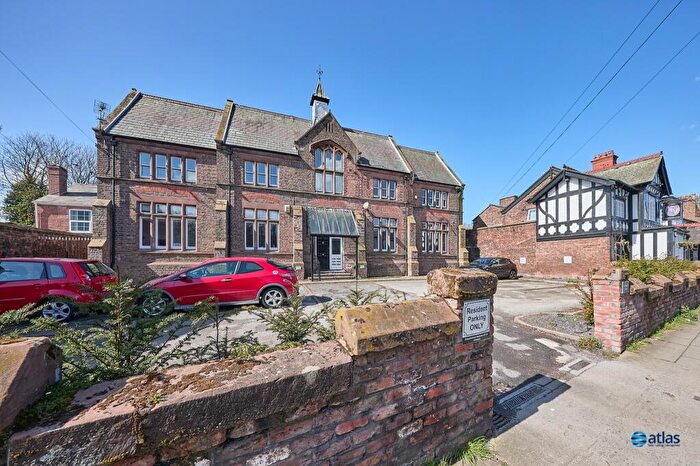 2 Bedroom Apartment For Sale In Halewood Road, Gateacre, L25