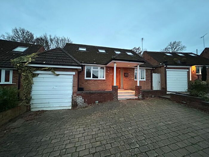 5 Bedroom Detached Bungalow To Rent In Ridge Avenue, Harpenden, AL5