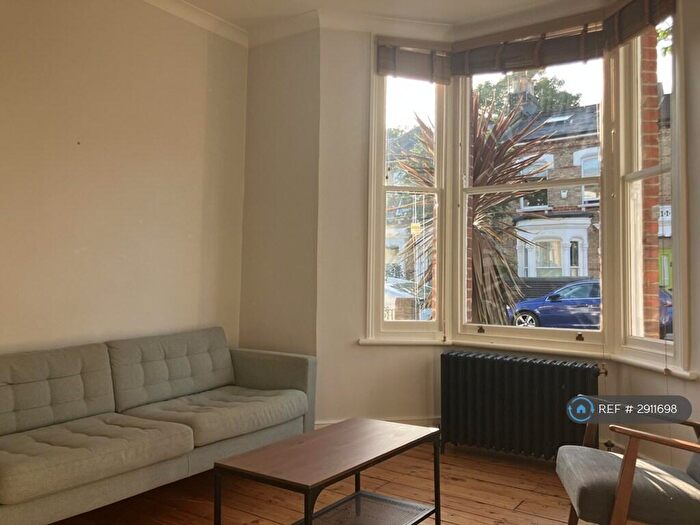 1 Bedroom Flat To Rent In Corbyn Street, London, N4