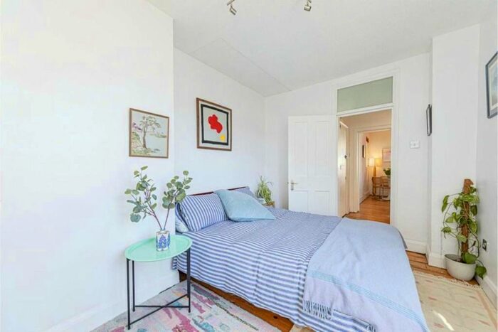 1 Bedroom Flat To Rent In Britannia Street, London, WC1X