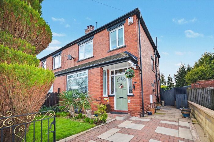 3 Bedroom Semi Detached House For Sale In Waincliffe Mount, Leeds, West Yorkshire, LS11