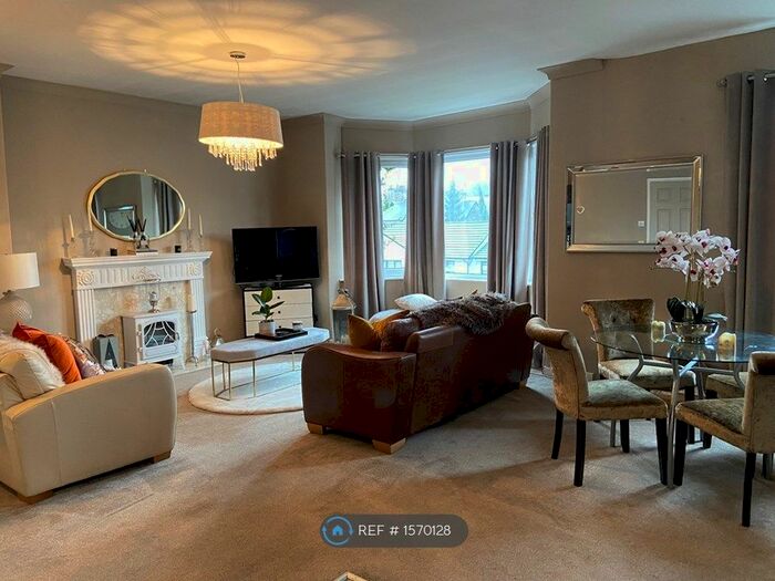 3 Bedroom Flat To Rent In Bushey Wood Road, Sheffield, S17