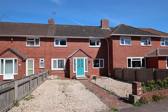 3 Bedroom Terraced House For Sale In Brook Close, Whipton, Exeter, EX1