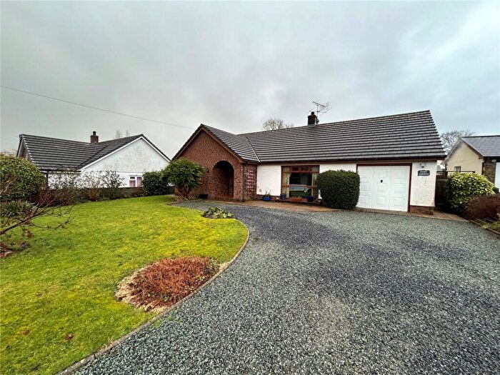 3 Bedroom Bungalow For Sale In Velindre, Llandysul, Carmarthenshire, SA44