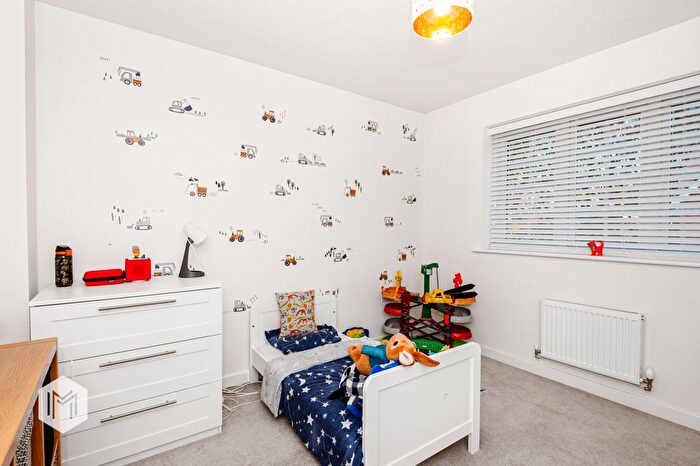 4 Bedroom Detached House For Sale In Oak Green Road, Lowton, Warrington, WA3