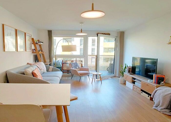 1 Bedroom Apartment To Rent In Bailey Street, London, SE8