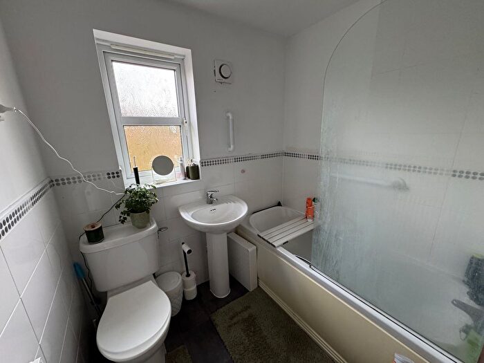 1 Bedroom Flat For Sale In Kingsbarn Close, Fulwood, PR2