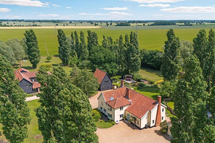 6 Bedroom Detached House For Sale In Botesdale, Norfolk, IP22