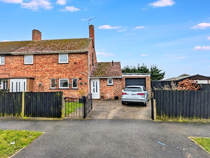 3 Bedroom Terraced House For Sale In Festival Avenue, Ingoldmells, PE25