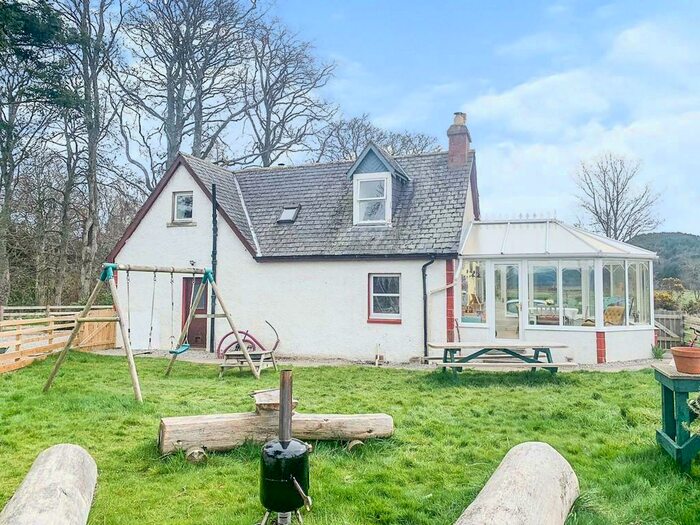 3 Bedroom Cottage For Sale In Poyntzfield, IV7