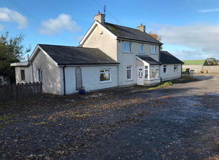 5 Bedroom Detached FarmHouse For Sale In 'Lislagan Lower', Finvoy Road, Ballymoney, BT53