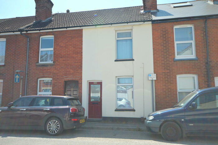 2 Bedroom House To Rent In Coldharbour Lane, Salisbury, SP2