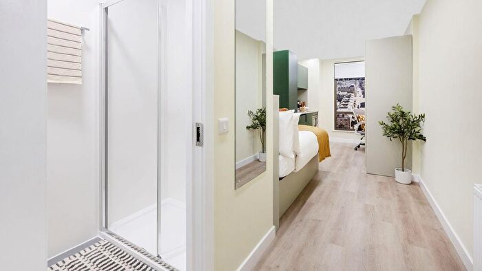 Studio To Rent In St. Vincent Street, Glasgow, G2