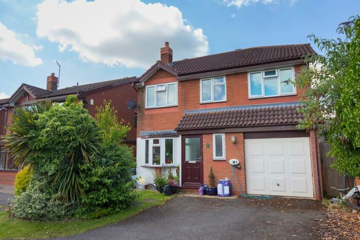 5 Bedroom Detached House To Rent In Node Hill Close, Studley, B80