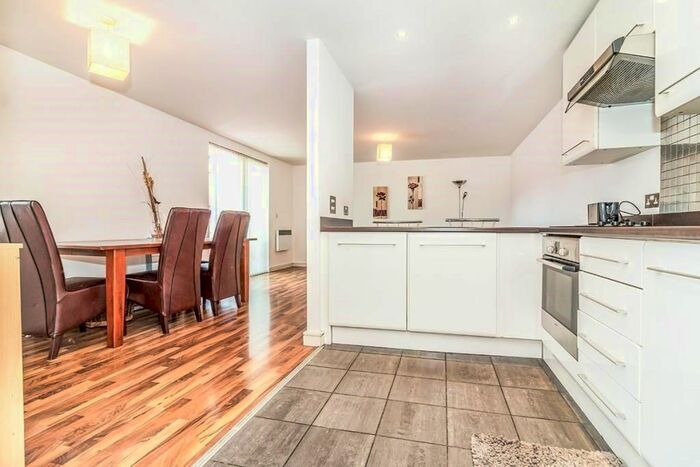 2 Bedroom Property To Rent In St George Wharf, London, SW8