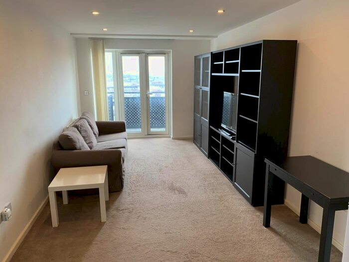 1 Bedroom Flat To Rent In Hive, Masshouse Plaza, Birmingham, B5