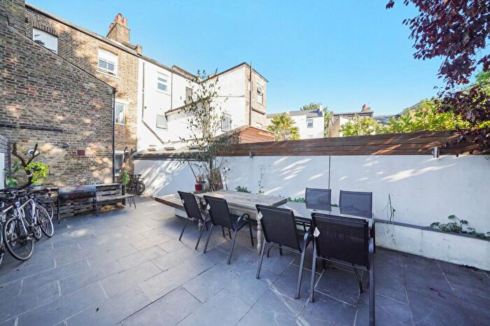 4 Bedroom Terraced House To Rent In Landcroft Road, East Dulwich, London, SE22