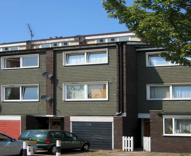 4 Bedroom Terraced House To Rent In Franklin Square, London, W14