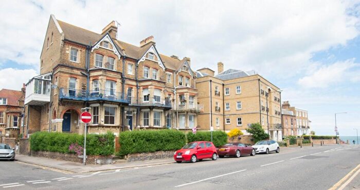 2 Bedroom Apartment For Sale In Canterbury Road, Herne Bay, CT6