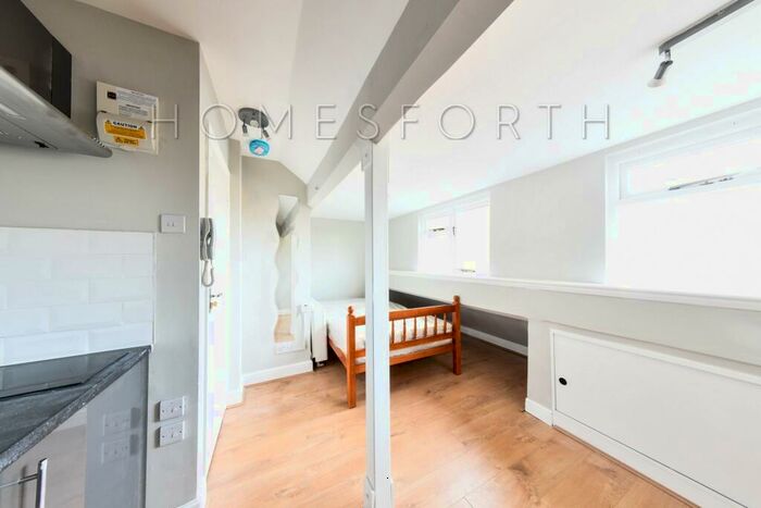 Studio To Rent In Viva Court, Kilburn High Road, Kilburn, NW6