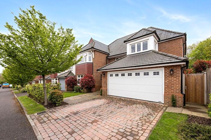 4 Bedroom Detached House For Sale In The Leas, Crawley Down, RH10