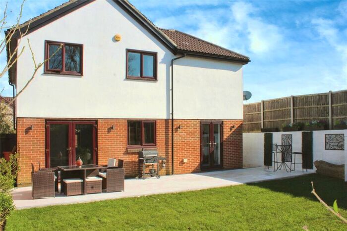 5 Bedroom Detached House To Rent In Kings Acre, Downswood, Maidstone, Kent, ME15
