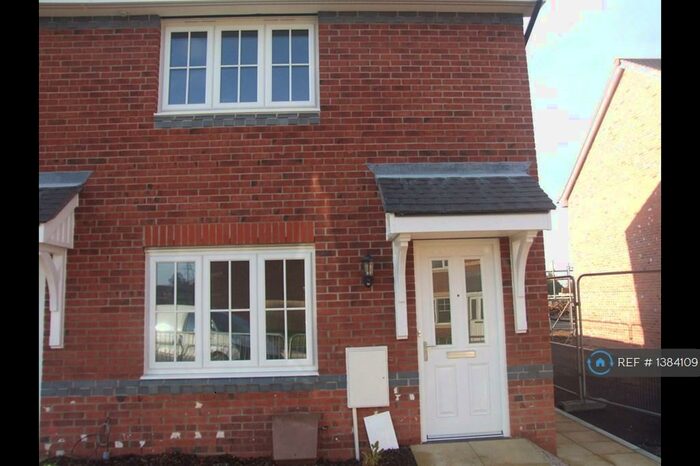 2 Bedroom End Of Terrace House To Rent In Ffordd Dewi, Flint, CH6