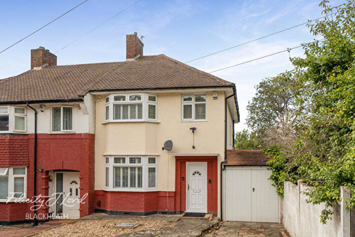 4 Bedroom End Of Terrace House For Sale In Berryhill, Eltham, SE9